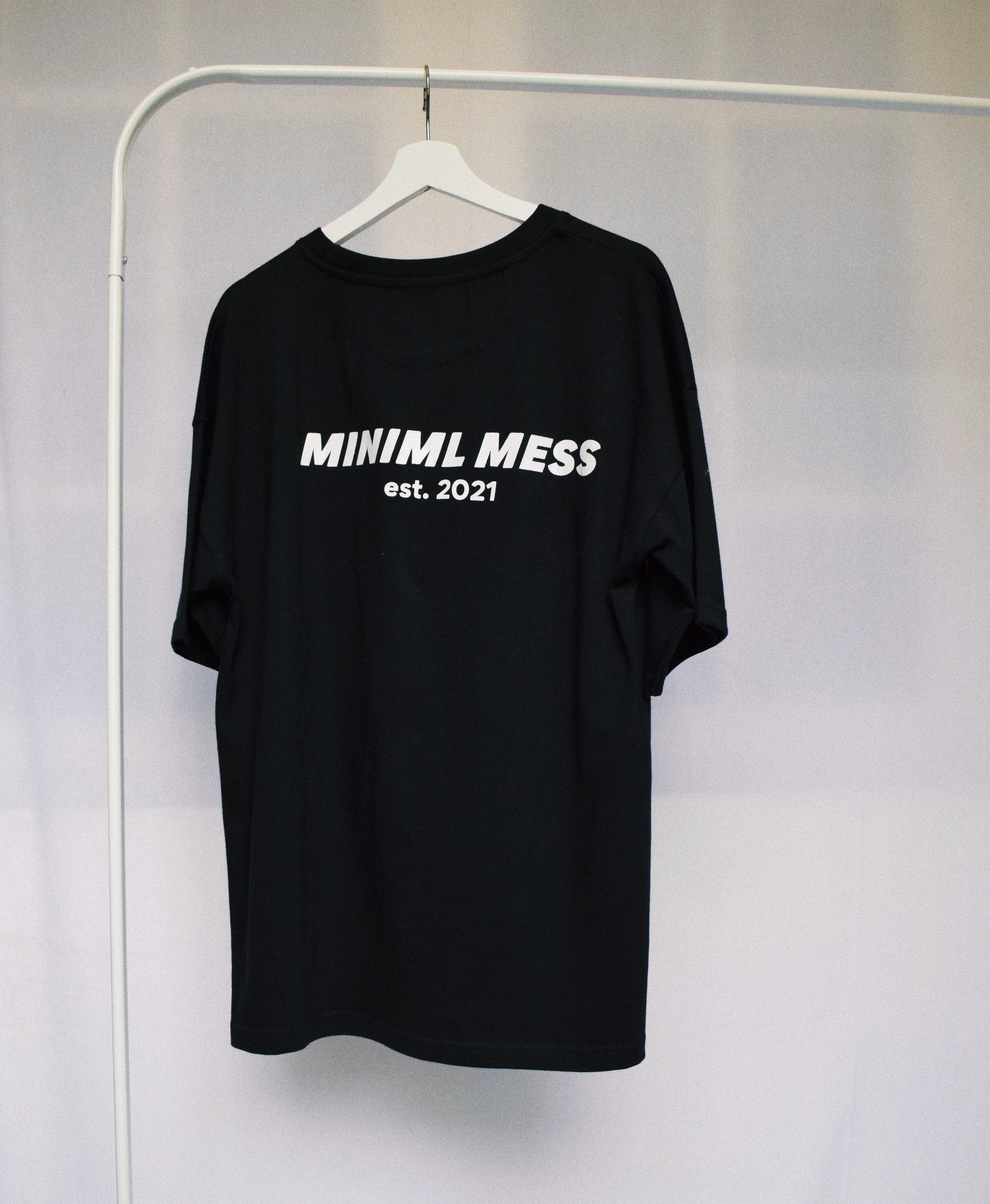 Miniml Mess Black Oversized T-shirt